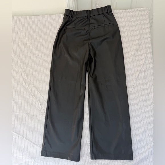 Abercrombie & Fitch Tailored Pants Vegan Leather Black Wide-Leg Sz S Biker Rock - Picture 14 of 15